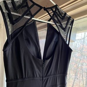 PERFECT bridesmaids dress! Nightway Mesh Inset Trumpet Skirt Dress v flattering